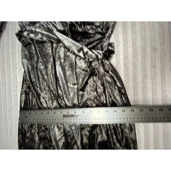 INC International Concepts Puff-Sleeve Crushed Velvet Wrap Dress Medium New - Picture 9 of 11